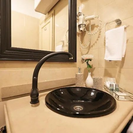 Luxury Center Angels Rm * 扎达尔