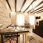 Luxury Center Angels Rm