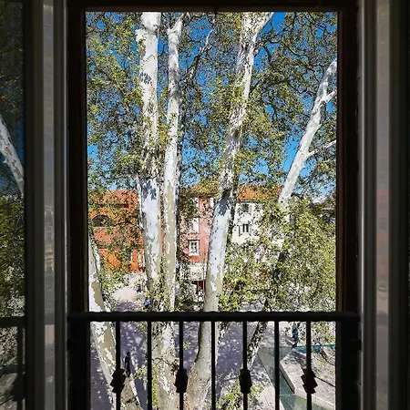 Luxury Center Angels Rm Apartman *