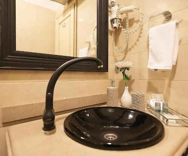 Luxury Center Angels Rm * Zára