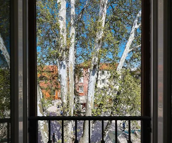 Luxury Center Angels Rm Apartman *